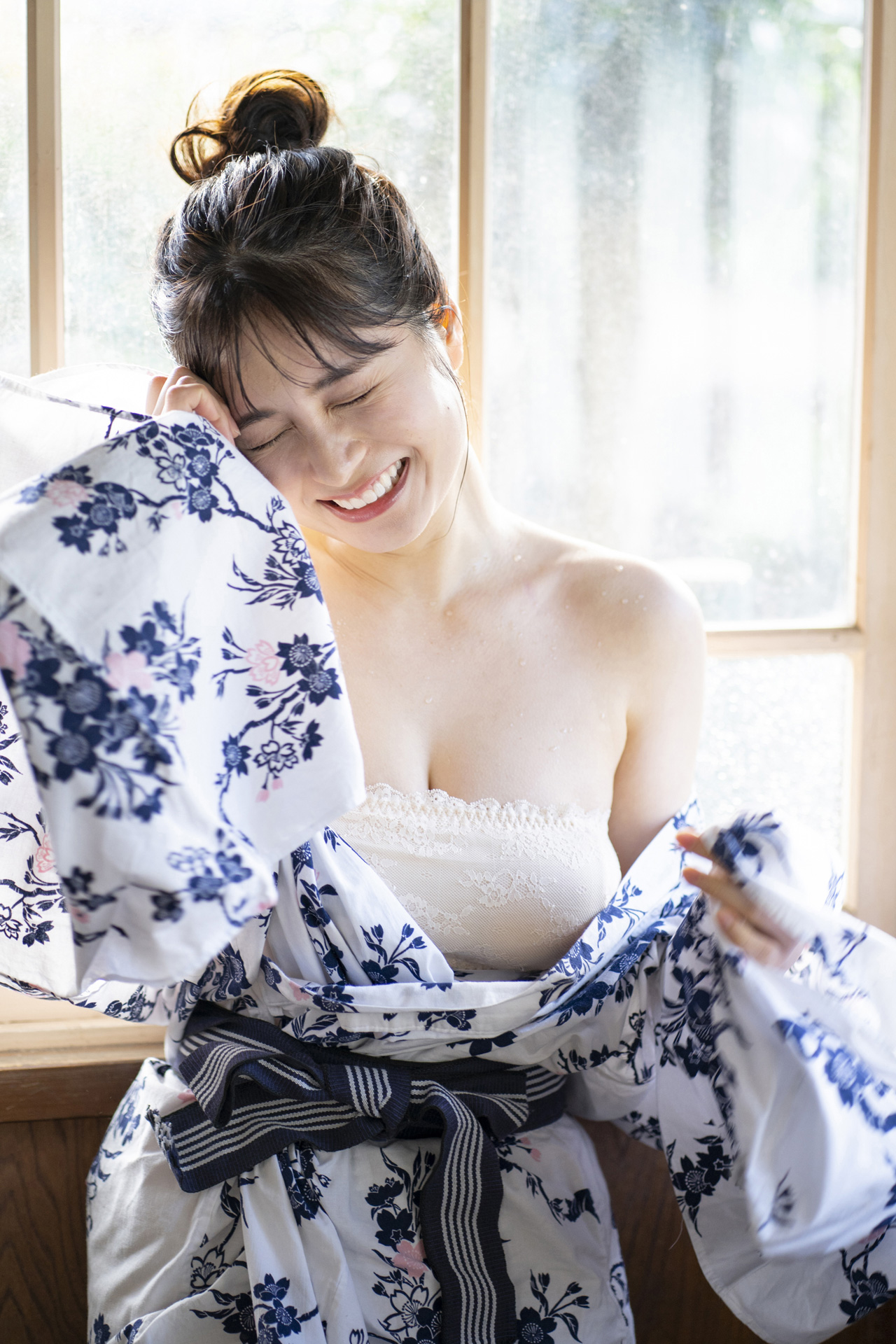 Sakurako Okubo 大久保桜子, FLASHデジタル写真集 戦队ヒロインと温泉旅行 Set.01 No.1a77fe