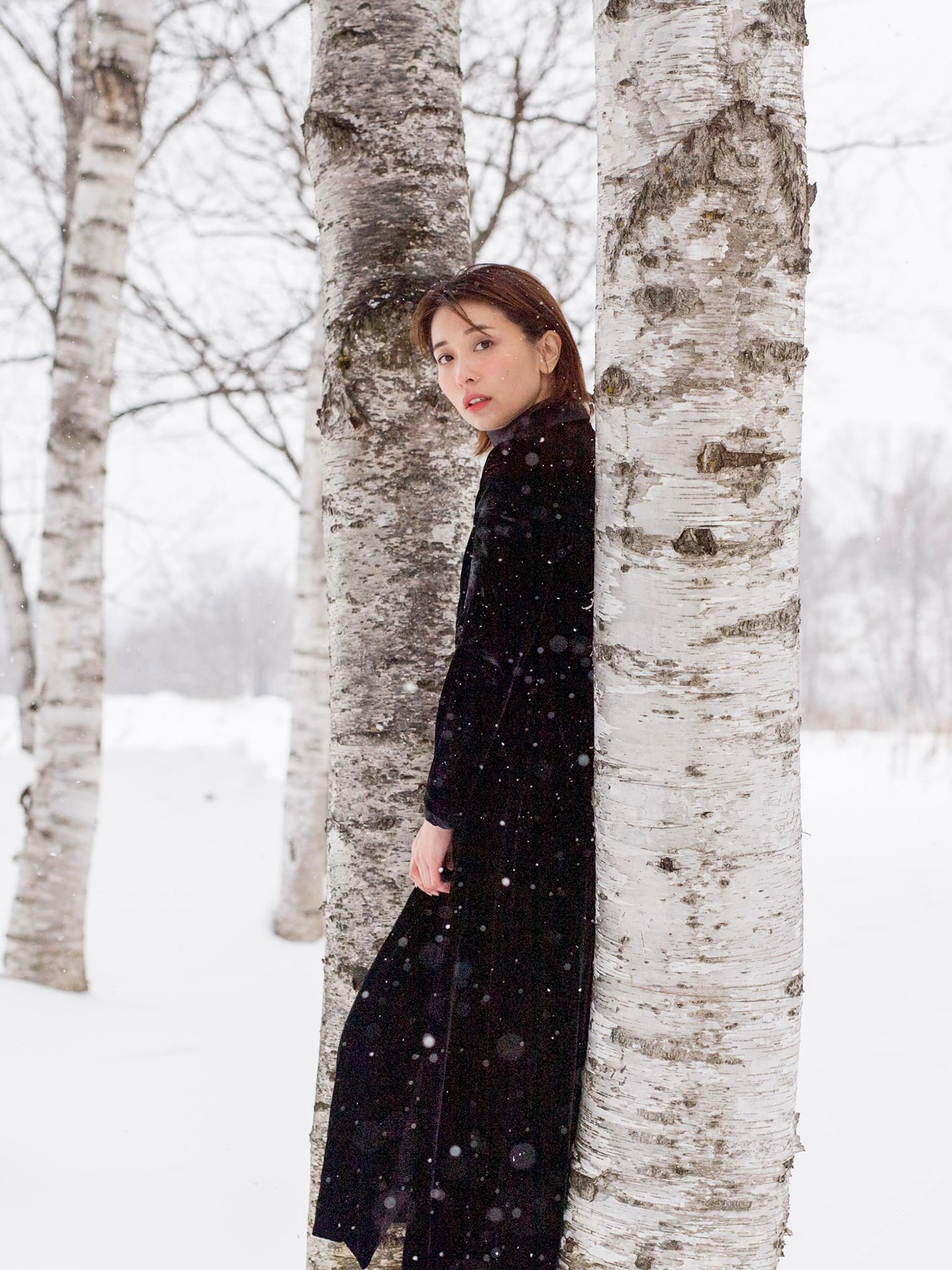 Mami Yamasaki 山崎真実, 周刊ポストデジタル写真集 「山崎真実×舞山秀一　Silent」 Set.02 No.7e3321